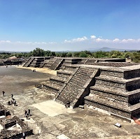 200x200-pyramids-mexico-city.jpg